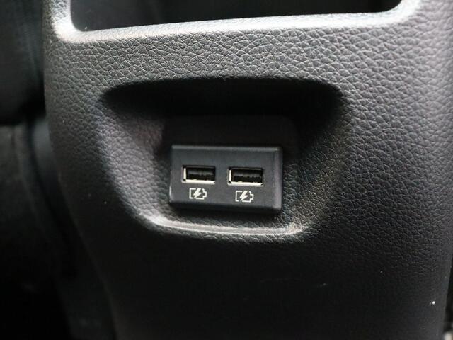 Nissan QASHQAI 140pk DIG-T N-Connecta | Panoramadak | Climate control | Navigatie | Rondomzicht camera | Apple carplay/Android auto | Led verlichting |