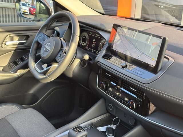 Nissan QASHQAI 1.3 MHEV Xtronic N-Connecta Eindejaarsvoordeel, nu ¤900.- in prijs verlaagd! / Google Maps Navigatie / Elektrische Achterklep / Head-up Dislplay / Allseason Banden / Voorruit, Stoel & Stuurverwarming /