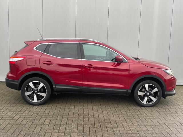 Nissan QASHQAI 1.6 DIG-T N-Connecta 163 Pk Navigatie, Panoramadak, Trekhaak, 360 Camera, Climate Control, Cruise Control, 18"Lm