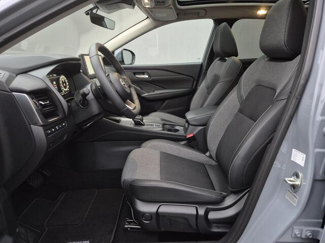 Nissan QASHQAI 1.3 MHEV Xtronic N-Connecta Automaat / Fabrieksgarantie tot 03-2028 / Facelift / Cold pack / Pack Easy / Allseason banden / HUD / Panoramadak / Elektrische achterklep / Trekgewicht 1800 kg / Rondomzicht camera /