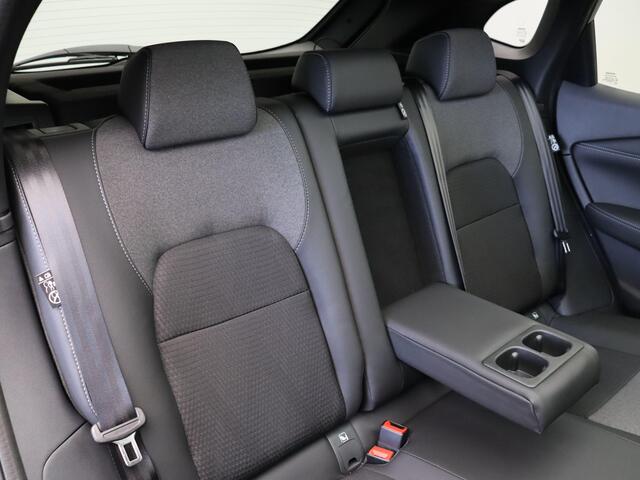 Nissan QASHQAI N-Connecta + Panoramisch glazen dak + Cold Pack Mild-Hybrid 158 Xtronic | 12.3" TFT digitale cockpit | Audiosysteem met DAB, Apple Carplay & Android Auto, USB-aansluiting, stuurwielbediening en 6 luidsprekers | Blind Spot Warning & Intervention (BSW + BSI