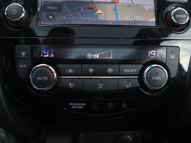 Nissan QASHQAI 1.2 N-Connecta / Trekhaak / Panoramadak