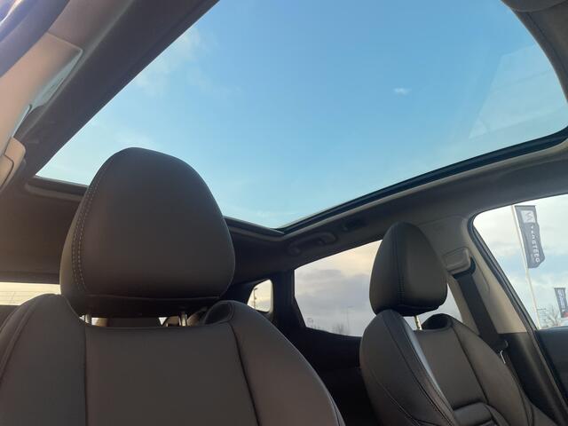 Nissan QASHQAI 1.3 DIG-T Tekna | Pano-Dak | Trekhaak | Carplay | Bose | Navi | Camera | Climate