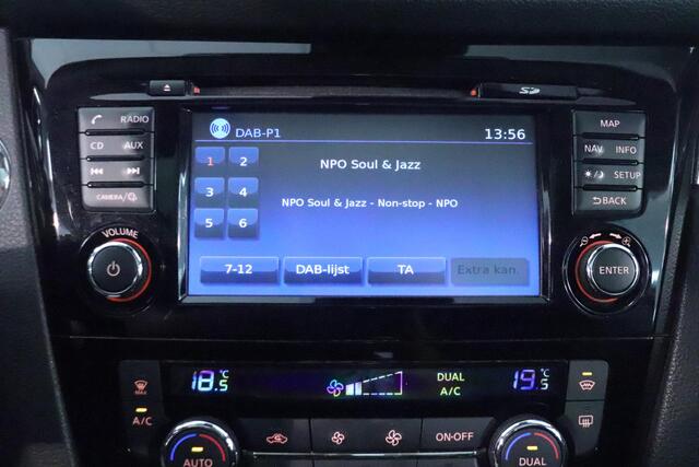 Nissan QASHQAI 1.2 Tekna | 360° Camera | Panoramadak | Stoelverwarming | Climate control | Navigatie | Elektr. bestuurdersstoel |