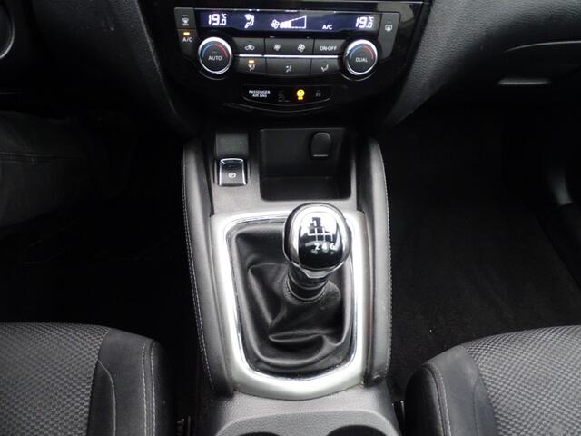 Nissan QASHQAI 1.2 N-CONNECTA-153061 Km-Cam-Navi-Blth-Media-Clima-Pdc