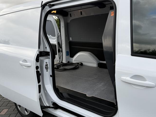 Nissan Townstar N-Connecta TEKNA L2H1 / 45 kWh / 100% Elektrisch / Fabrieksgarantie / 2.701 km / Camera / ECC / Cruise / Apple carplay / Android auto