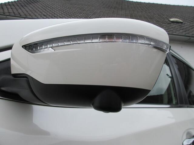 Nissan X-TRAIL 1.6 163PK N-CONNECTA 1800KG TREK GEWICHT