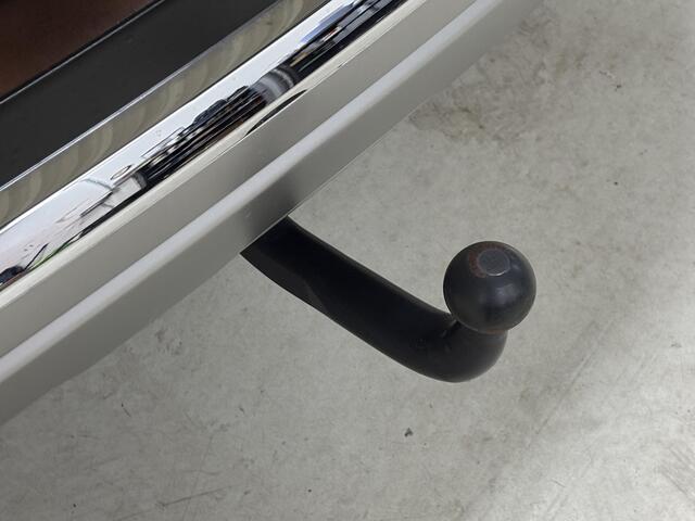 Nissan X-TRAIL 1.5 e-4orce Tekna 4WD 7p. AUTOMAAT / trekhaak / Voorstoelen + stuurwiel verwarmd / Rondomzichtcamera / Parkeersensoren voor + achter / Lichtmetalen velgen 19" / Keyless / Apple Car Play & Android Auto