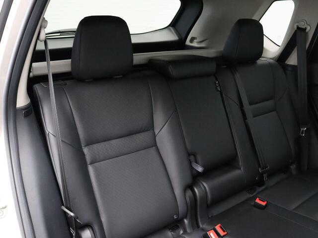 Nissan X-TRAIL 1.5 e-4orce Tekna 4WD | 1800kg Trekgewicht | Stoel, Stuur en voorruitverwarming | Head-Up Display | All Season Banden |