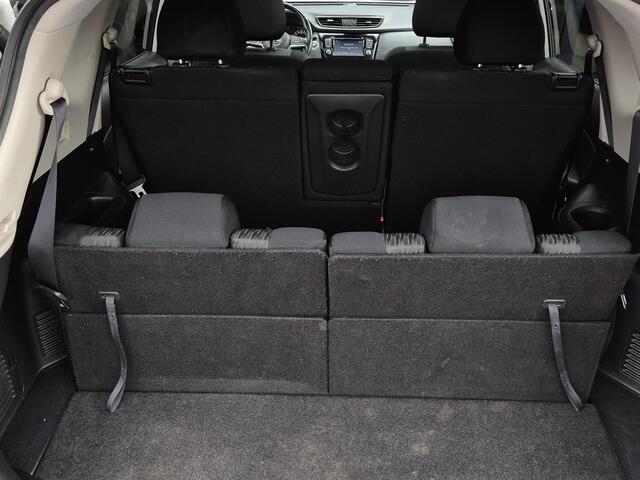 Nissan X-TRAIL 1.3 DIG-T N-Connecta 7p. | Automaat | 7 Persoons | Navigatie |