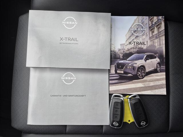 Nissan X-TRAIL 1.5 e-4orce Tekna 4WD Automaat / Fabrieksgarantie tot 06-2027 / Allseason banden / HUD / Elektrische achterklep / Trekgewicht 1800 kg / Stuur-, Stoel en Achterbank verwarming / Adaptief CC / Rondomzicht camera /