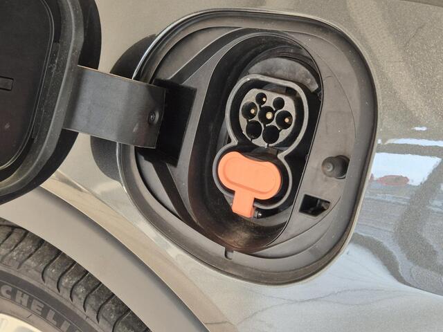 Opel AMPERA Ampera-e Business executive 60 kWh Apple Carplay/Android Auto | Keyless | Parkeersensoren Voor/Achter | Stoel/Stuurverwarming |