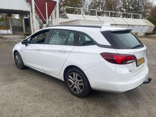 Opel ASTRA Sports Tourer 1.0 Online Edition