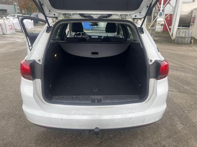 Opel ASTRA Sports Tourer 1.0 Online Edition