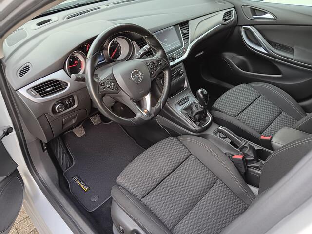 Opel ASTRA Sports Tourer 1.0 Edition+