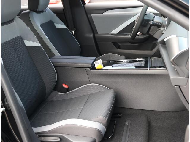 Opel ASTRA Electric 54 kWh Edition (Adpt. cruise control | Draadloos Apple Carplay/Anroid Auto | Parkeersensoren V/A | Climate control | Digitale cockpit)