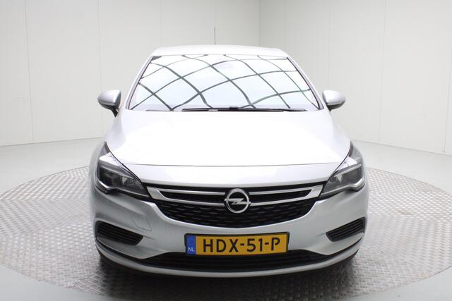 Opel ASTRA 1.6 CDTI 120 Jaar Edition | airco | navigatie | pdc achter | carplay | cruise control | bluetooth radio
