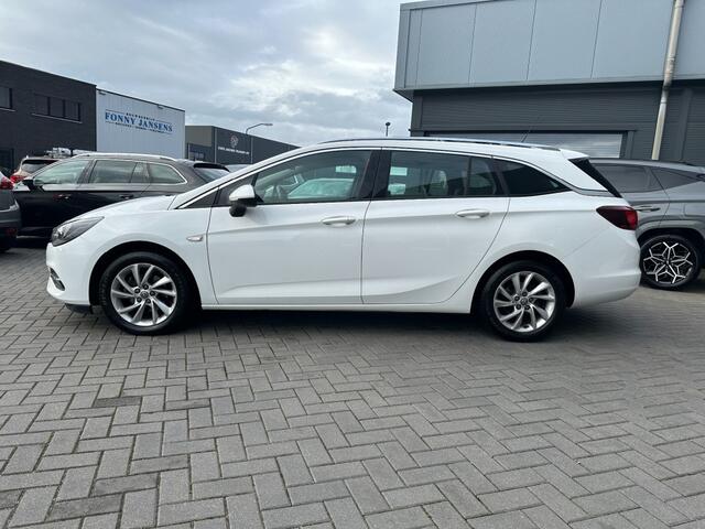 Opel ASTRA Sports Tourer 1.2T Business Elegance Navigatie