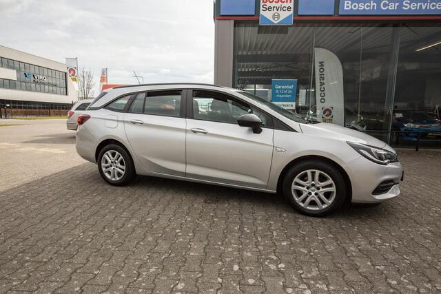 Opel ASTRA Sports Tourer 1.2 Edition