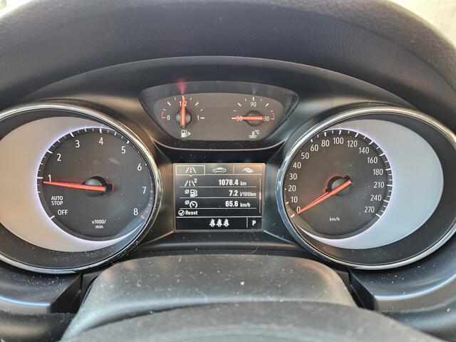 Opel ASTRA Sports Tourer 1.4 Edition (versnellingsbak probleem)