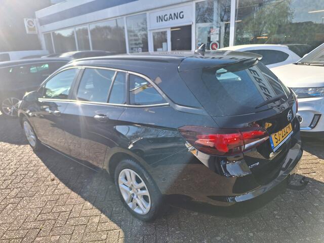 Opel ASTRA Sports Tourer 1.0 Business / CLIMA/ NAVI / PDC V+A/ENZ....