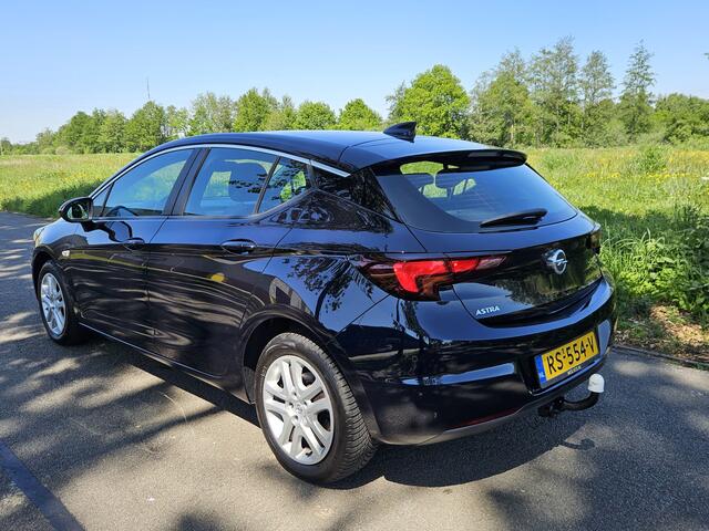 Opel ASTRA 1.0 Online Edition