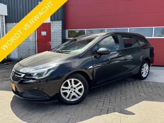 opel-astra-sports-tourer-1.0-online