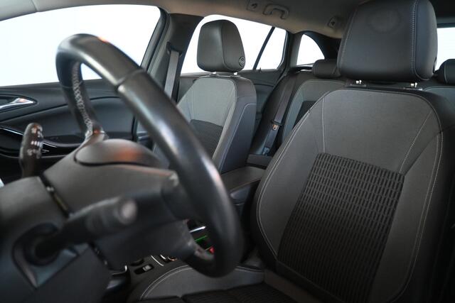 Opel ASTRA Sports Tourer 1.2 Business Elegance 1e Eigenaar! Clima Cruise Control Goed Onderhouden! Inruil Mogelijk!