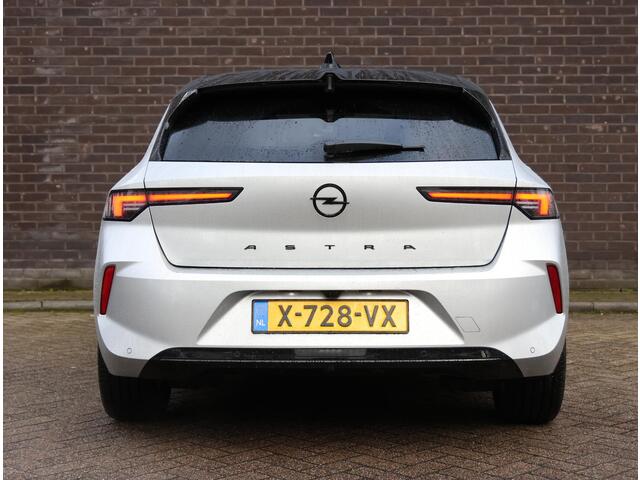 Opel ASTRA GS 130PK | AppleCarPlay/AndroidAuto | 360° Camera | Keyless entry & Start | Navigatie | Stoel/Stuur verwarmd | AGR Bestuurdersstoel | Adaptive CruiseControl | Two-Tone |