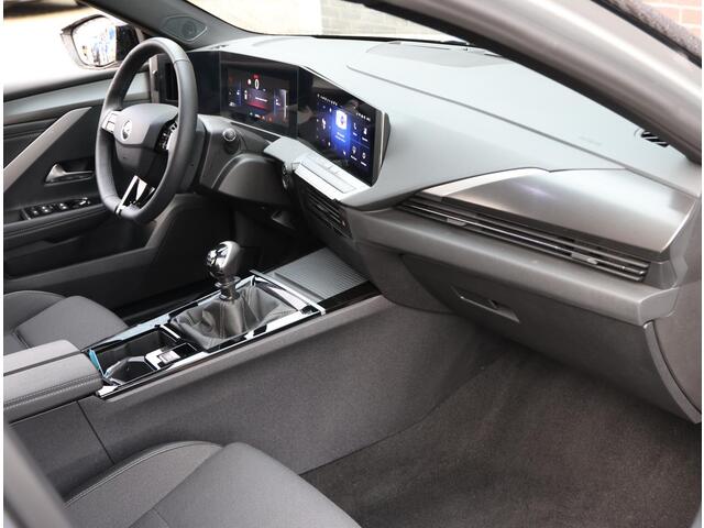 Opel ASTRA GS 130PK | AppleCarPlay/AndroidAuto | 360° Camera | Keyless entry & Start | Navigatie | Stoel/Stuur verwarmd | AGR Bestuurdersstoel | Adaptive CruiseControl | Two-Tone |