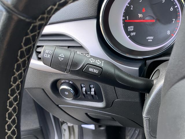 Opel ASTRA Sports Tourer 1.0 Turbo Business+ 50% deal 5975,- ACTIE Sportstoelen / Navi / Clima / Cruise / Telefoon