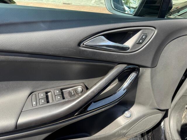 Opel ASTRA Sports Tourer 1.0 Turbo Business Executive