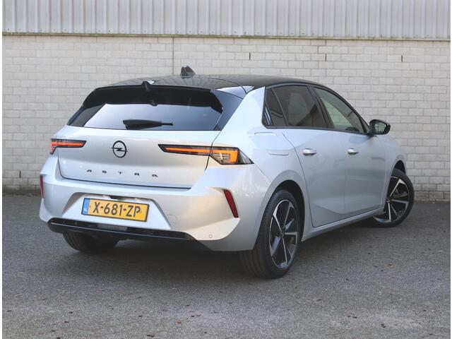 Opel ASTRA 130PK Turbo GS | AUTOMAAT | AppleCarPlay/AndroidAuto | 360° Camera | Keyless entry & Start | Navigatie | Stoel/Stuur verwarmd | AGR Bestuurdersstoel | Adaptive CruiseControl | Two-Tone |