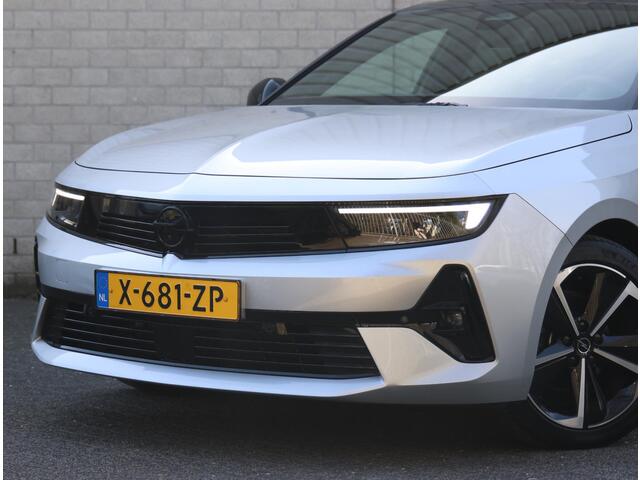 Opel ASTRA 130PK Turbo GS | AUTOMAAT | AppleCarPlay/AndroidAuto | 360° Camera | Keyless entry & Start | Navigatie | Stoel/Stuur verwarmd | AGR Bestuurdersstoel | Adaptive CruiseControl | Two-Tone |