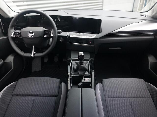 Opel ASTRA Sports Tourer 1.2 Turbo Business Edition