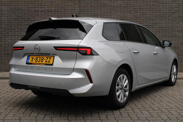 Opel ASTRA Sports Tourer 1.2 Level 2 Cruise en Climate Control, Parkeersensoren Voor en Achter, Navigatie
