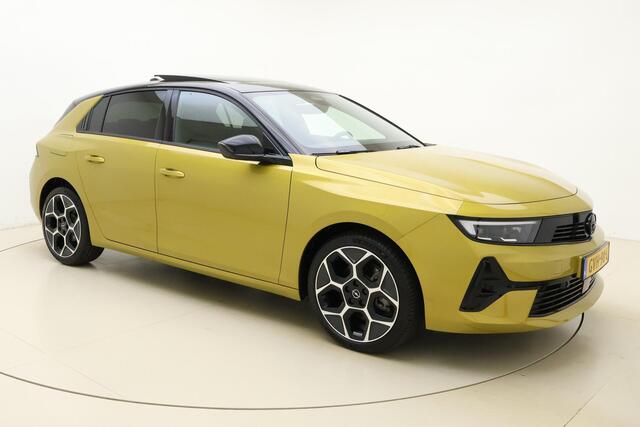 Opel ASTRA 1.2 Turbo Hybrid Ultimate | VOORRAAD | Schuif/kantel dak | Adaptive Cruise Control | Verwarmde voorruit | Stoelverwarming | 360° Camera | VOL OPTIES