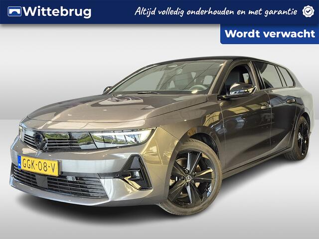 Opel ASTRA Sports Tourer 1.2 Turbo Hybrid GS Wordt op korte termijn verwacht !! | Automaat | Camera voor en achter | AGR Bestuurdersstoel | Stoel en Stuurverwarming | Navigatie | Apple Carplay en Android Auto | Zwart dak en Zwarte Velgen |