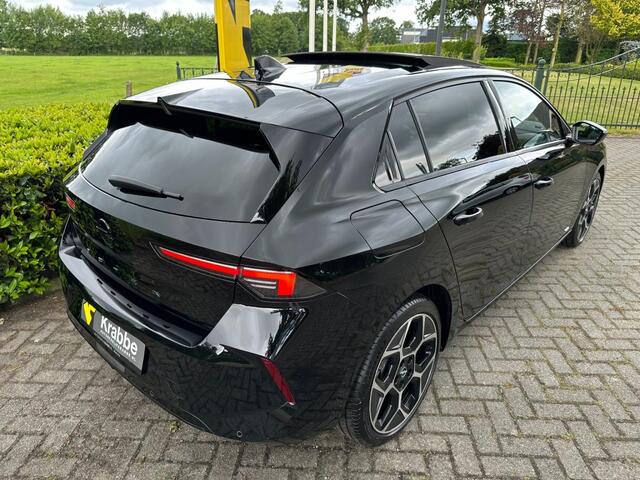 Opel ASTRA 1.2 Ultimate Pano / HUD / Keyless