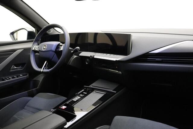 Opel ASTRA Sports Tourer 1.2 Turbo 130pk Automaat GS | Alcantara | Adapt. Cruise control | Head up display | Navigatie | Panoramadak | Elektrische achterklep | Trekhaak