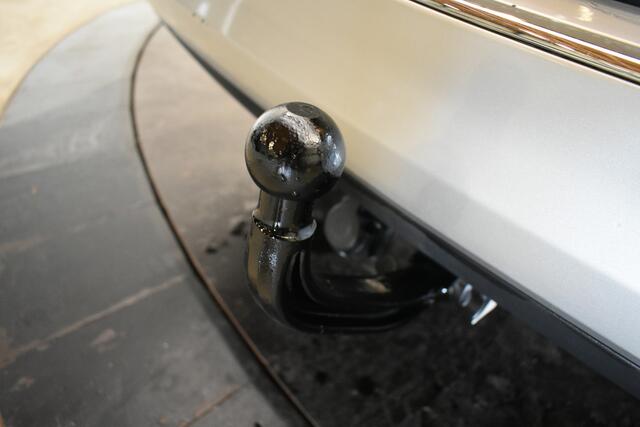 Opel ASTRA Sports Tourer 1.4 Edition Airco, Trekhaak, PDC, Onderhouden