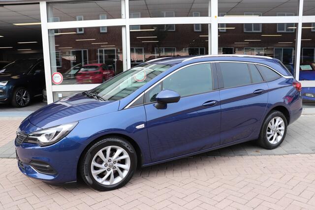 Opel ASTRA Sports Tourer 1.4 Elegance automaat. 146pk, Navigatie.