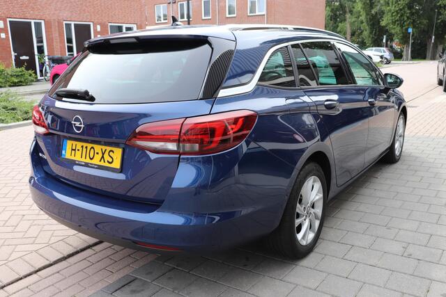 Opel ASTRA Sports Tourer 1.4 Elegance automaat. 146pk, Navigatie.