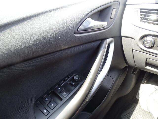 Opel ASTRA 1.4 ONLINE ED-Media-Trkh--Blth-Navi-Cruise-Pdc-