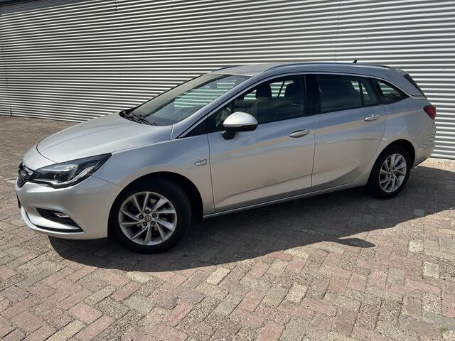 Opel ASTRA Sports Tourer 1.4 Turbo Business Executive | Nieuw Binnen! | Automaat | R link | Navi | Elektr Klep