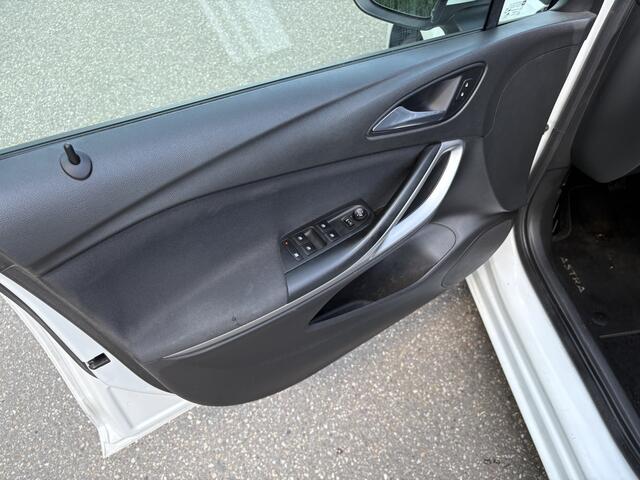 Opel ASTRA Sports Tourer 1.0 Turbo Online Edition / NAVI / AIRCO / CRUISE