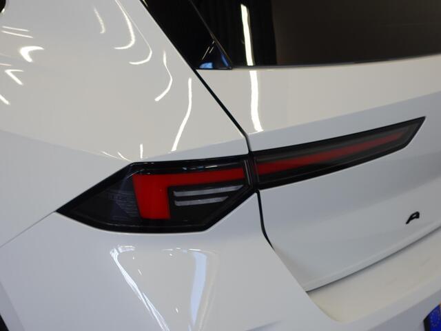 Opel ASTRA 1.2 GS Line Automaat Opel Astra 1.2 GS Line | Climate control | Adaptive cruise control | LED | Voorstoelen verwarmd | Stuurwiel verwarmd | Achteruitrij camera 360* | Sfeer verlichting | Apple carplay/ Andriod auto