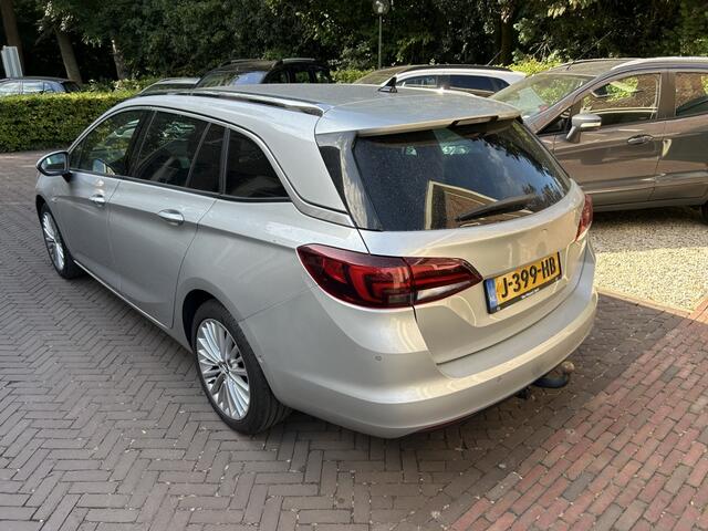 Opel ASTRA 1.2 130pk Elegance Navi, Camera, Carpaly, 17" LMV, Trekhaak