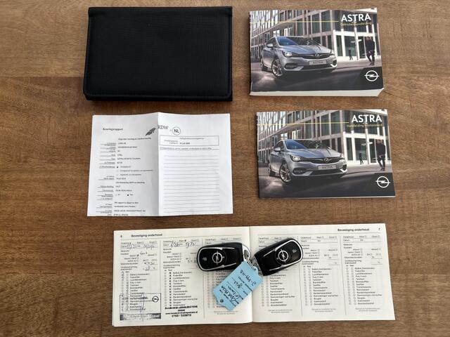 Opel ASTRA 1.2 130pk Elegance Navi, Camera, Carpaly, 17" LMV, Trekhaak