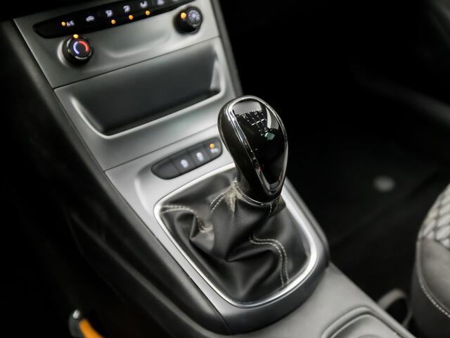 Opel ASTRA Sports Tourer 1.4 Turbo Sport 150Pk (4 CILINDER, APPLE CARPLAY, GROOT NAVI, GETINT GLAS, CRUISE, SPORTSTOELEN, ARMSTEUN, TREKHAAK, NIEUWSTAAT)